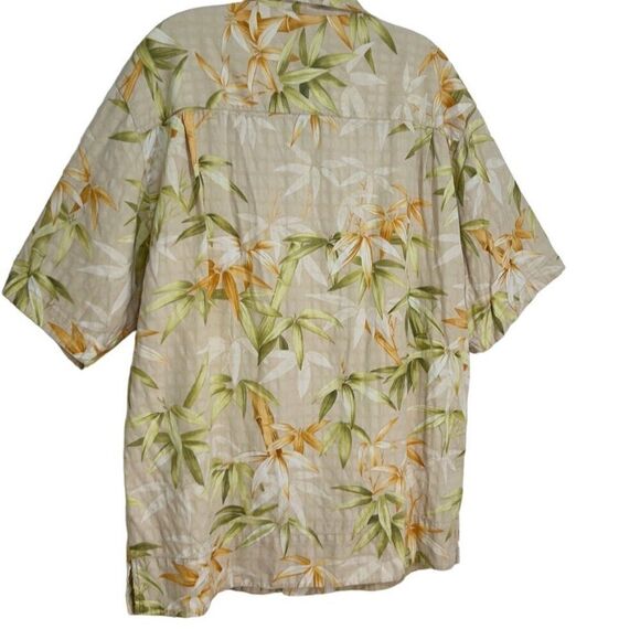 Tommy Bahama - Men's Vintage Hawaiian Floral Silk Short Sleeve Shirt, Size L Tan - Picture 13 of 16